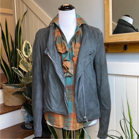 Ralph Lauren Gordon Plaid Ruffle Front Blouse - Picture 6 of 16